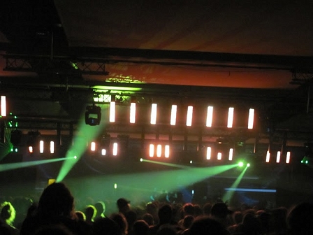 © Johnny Bliss, 2011 UAF Drum N Bass Space
